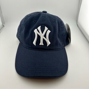 NWT - Melonwear MLB New York Yankees Canon Logo Cap Adult Adjustable Blue Hat
